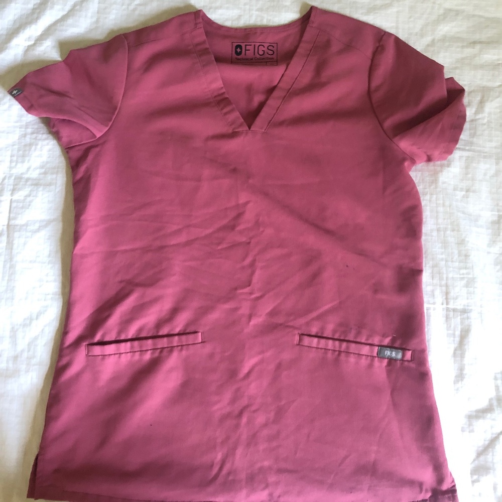 Scrub top